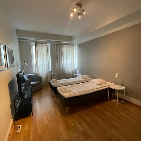 Oliver Place To Helsinki