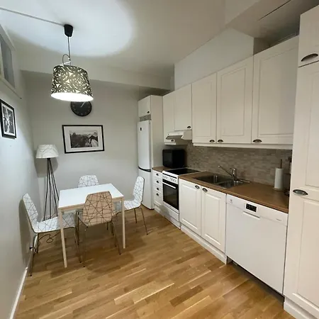 Oliver Place To Apartment